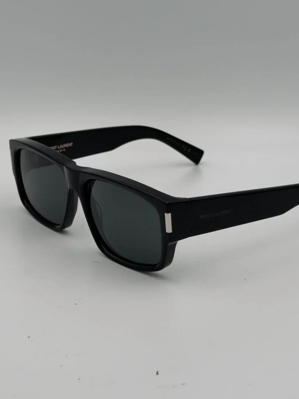 Saint Laurent SL 689 001 Black Sunglasses 59mm YSL New